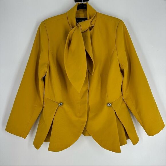 Eloquii Jackets & Blazers - ELOQUII Women’s Mustard Yellow Button Up Blazer